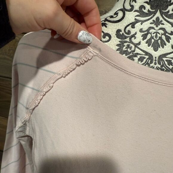 Lululemon Run Top​ - Picture 5 of 7